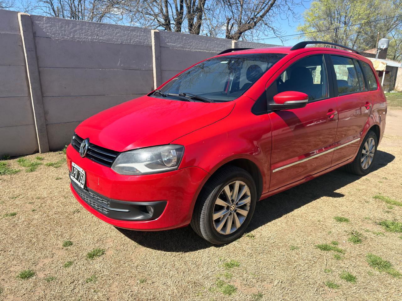 Volkswagen SURAN 1.6L 5D 166